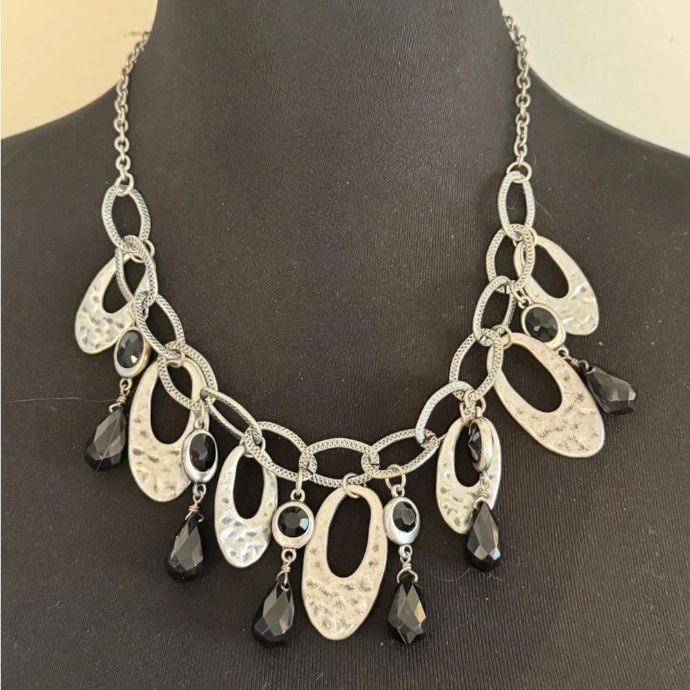 Silver and Black Chunky Necklace